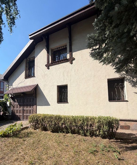 Продаж комфортного елітного будинку га Лелеківці