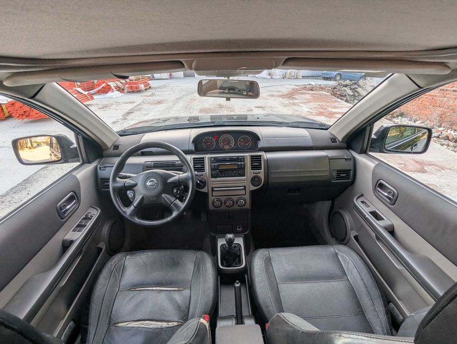 Ніссан Х-Трейл 2.2 дизель Nissan X-Trail 2.2 DCI на ЗСУ