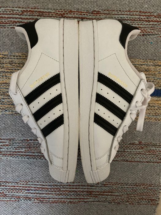Adidas Superstar
