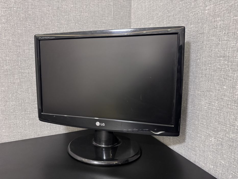 Монитор LG Flatron W1943SS-PFT