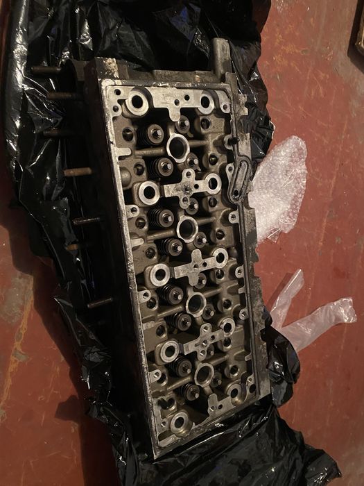 Головка блоку циліндрів volkswagen golf 7 1.6 tdi