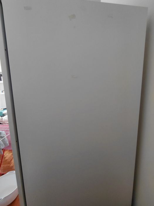 Roupeiro IKEA como novo