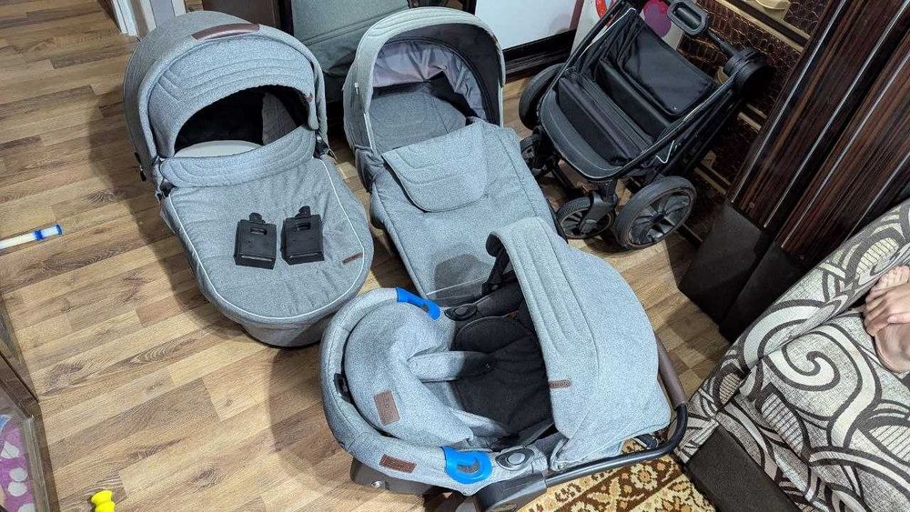 Каляска дитяча Carrello Epica 3в1