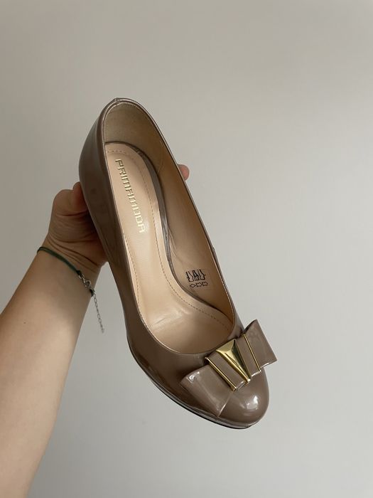 Szpilki czółenka Prima Moda 35 beżowe nude