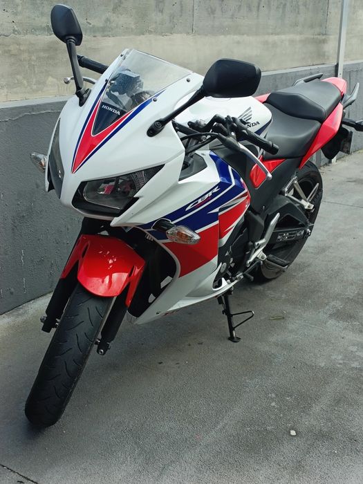Mota Honda CBR300R