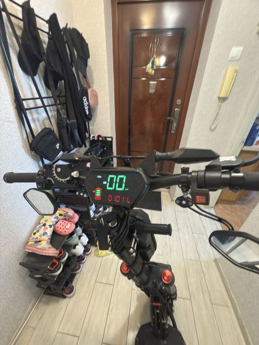 Crosser Rocket 11 электросамокат