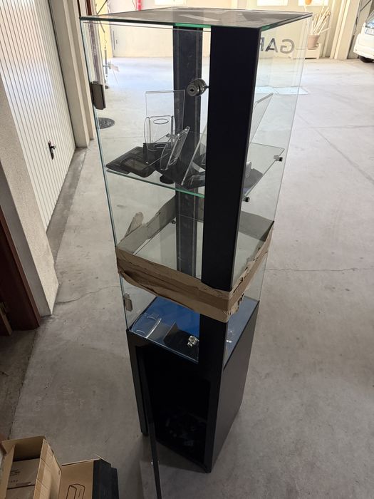 Expositor Garmin - Excelente estado