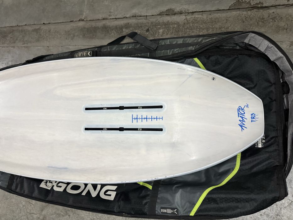 Prancha Sup foil / Wing foil - Sunova Aviator Downwind PRO