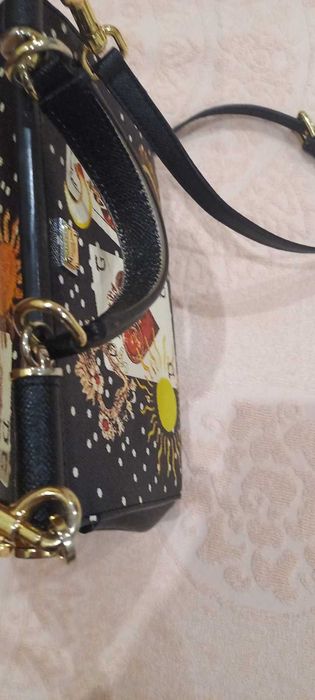 Сумка Dolce Gabbana.