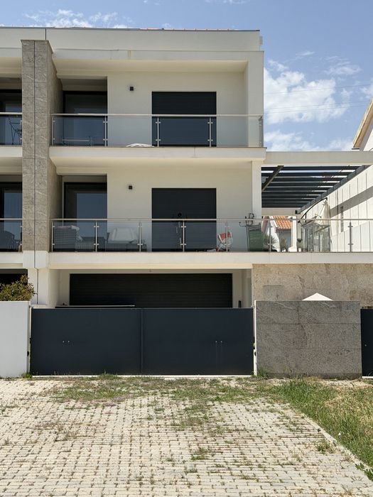 Moradia T3 Espaçosa e Funcional — Ideal para Famílias
