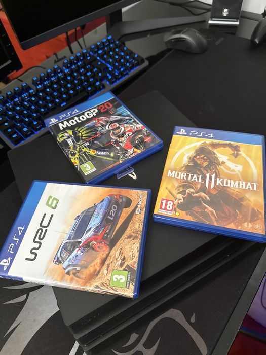 PS4 pro.