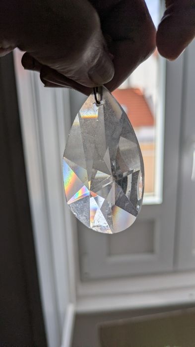Lustre Clássico de 8 Braços em latão banhado a prata e Cristal Lapidado (Funcional)