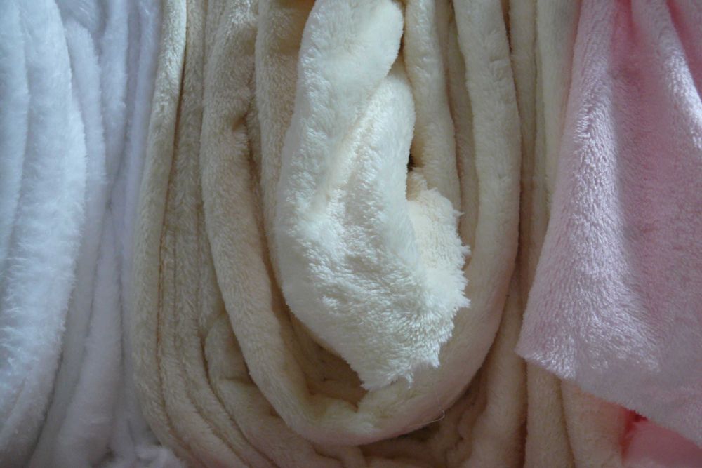 Conjunto de rolos de tecido polar