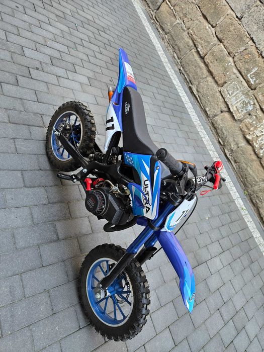Mini cross spalinowy