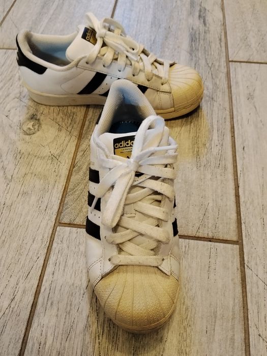 Adidas superstar