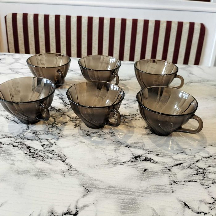 Filiżanki do herbaty kawy vereco france - ciemne szkło ! zostały 2 szt