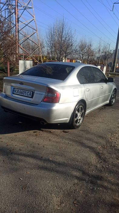 Продам хороше авто Субару 2.0 Автомат