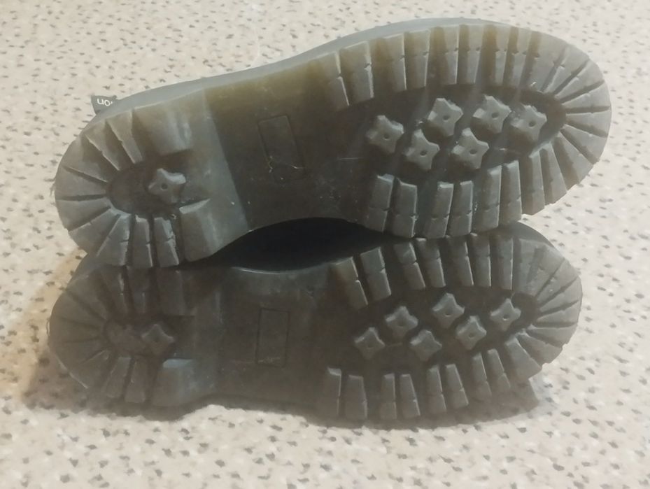 Жіночі ботинки мартінси 37 розмір