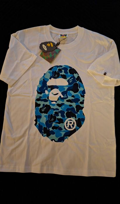 Biała koszulka bape