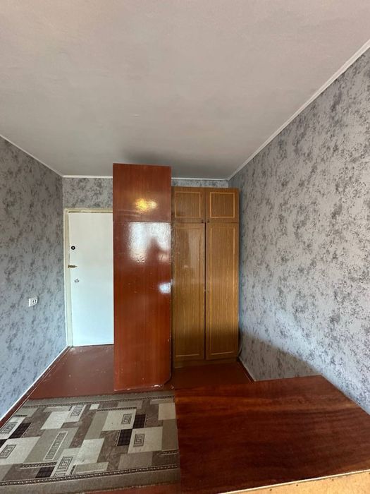 Здам кімнату в комунальній квартирі по пр-ту В. Івасюка 30, м. Мінська