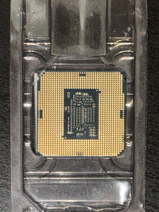 Procesor Intel Core i3-8100T