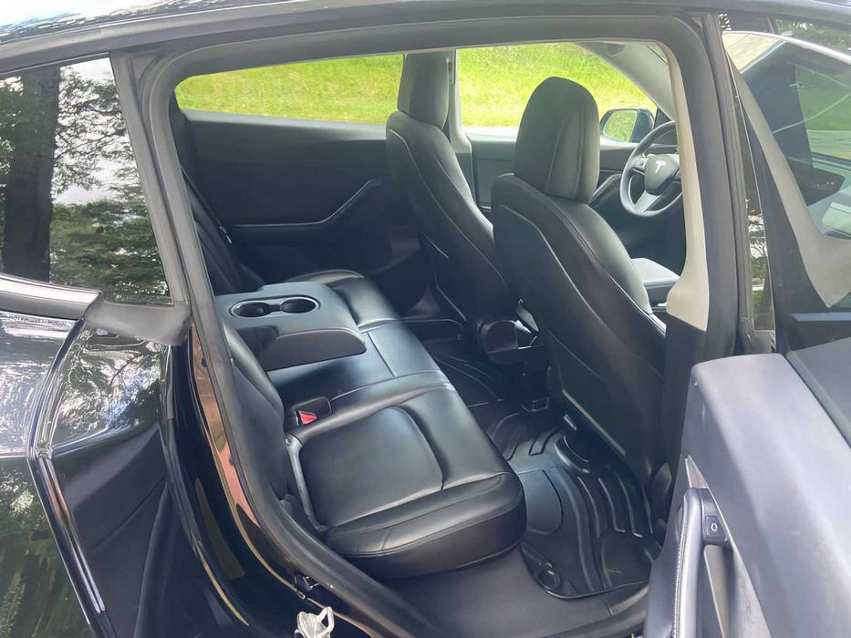 Tesla Model Y Performance      2022