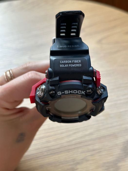 Casio g-shock rangeman gpr b 1000