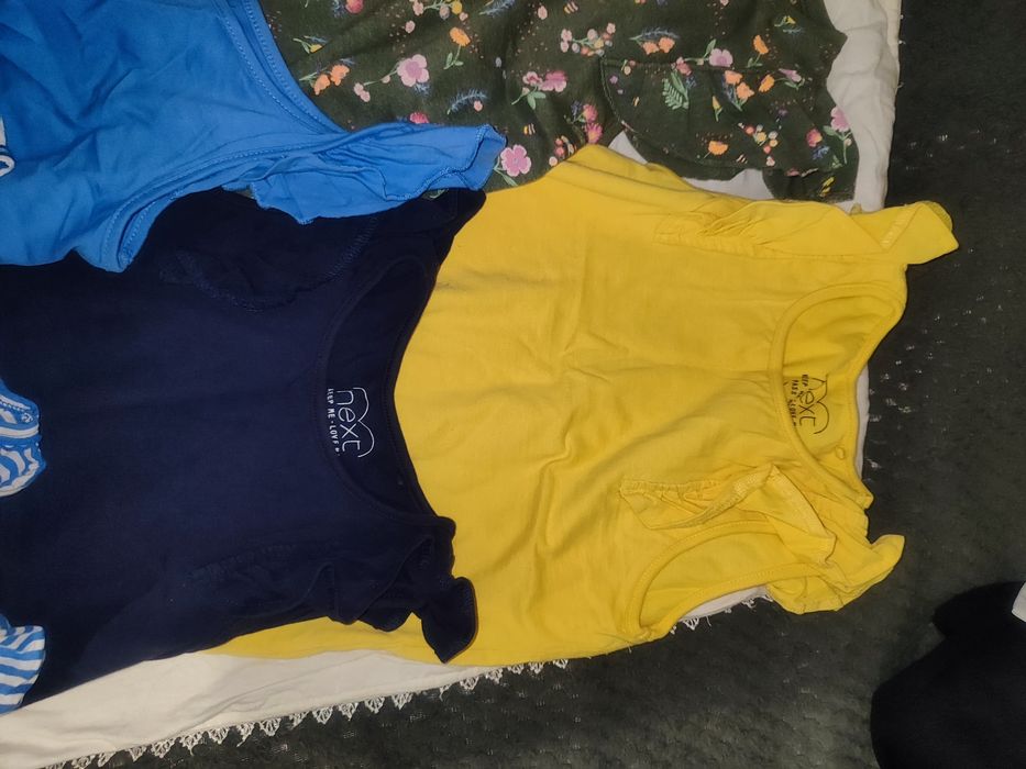 Футболка, майка, спідничка для дівчат