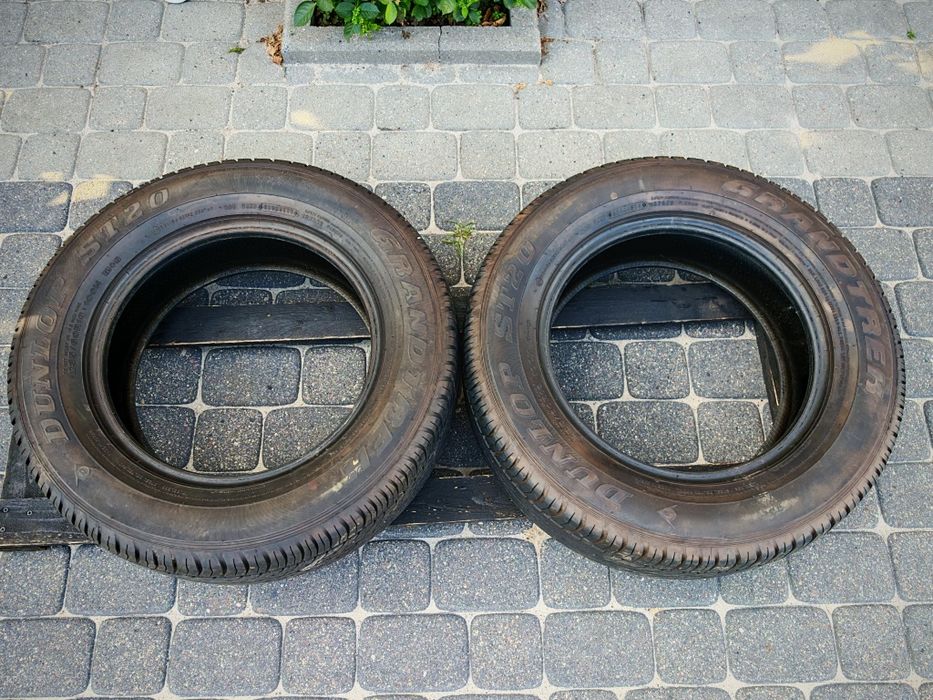 Opony wielosezonowe  Dunlop 235/60/16 cena za 2 szt.