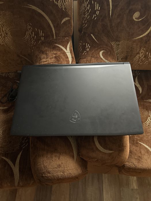 Msi katana GF76 na części