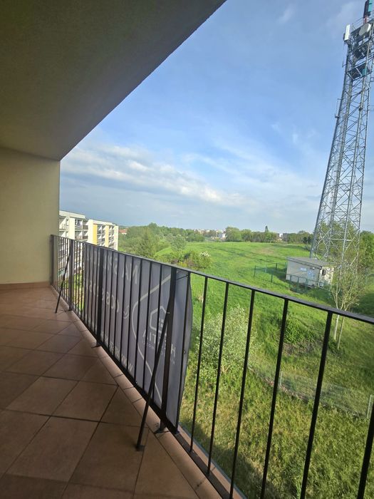 Sprzedam mieszkanie 2 pokojowe z balkonem