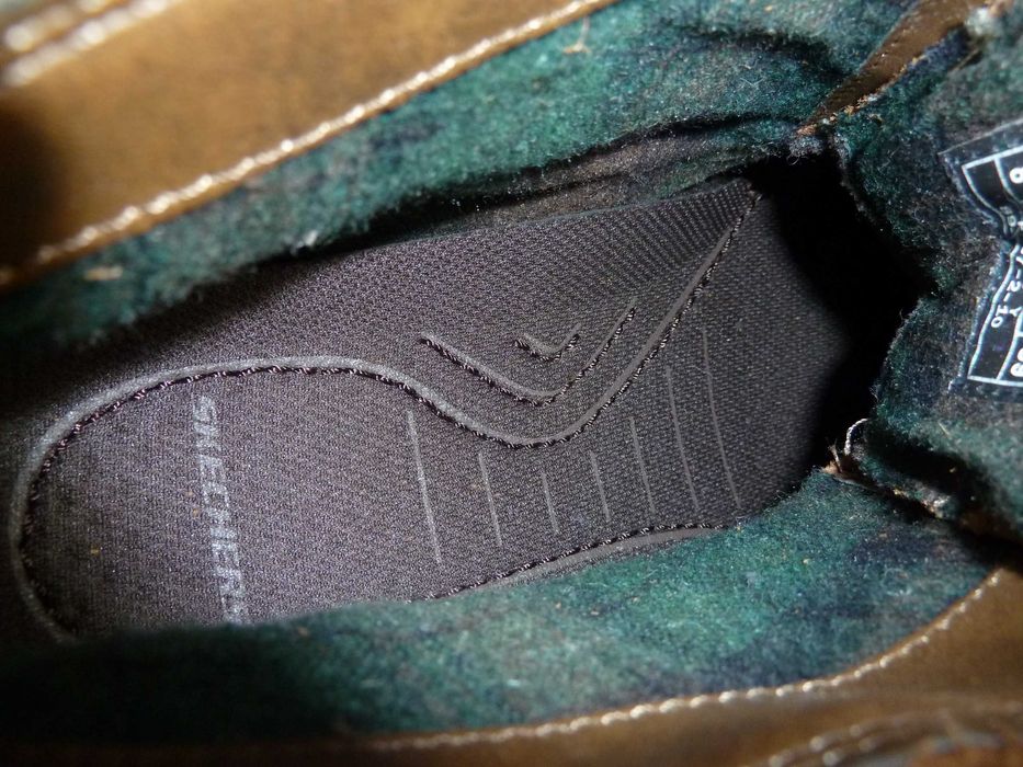 Botas novas Skechers 41