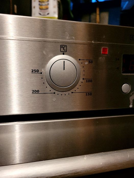 Piekarnik Elektrolux do zabudowy