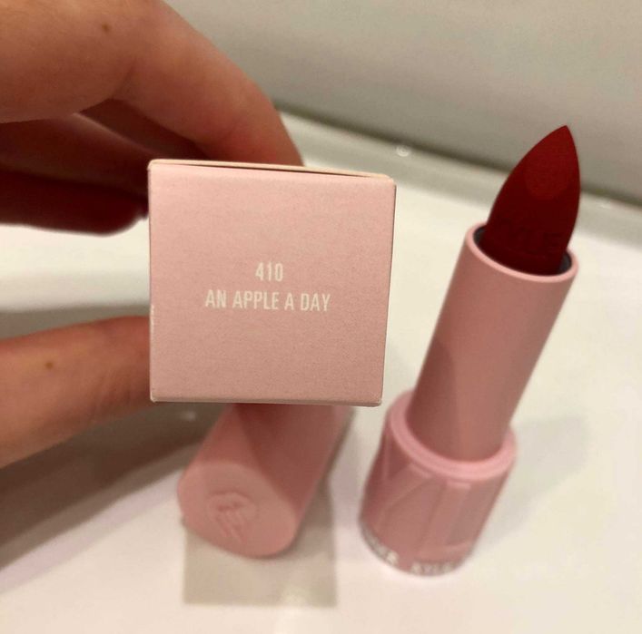 Batom Matte Kylie Jenner Cosmetics