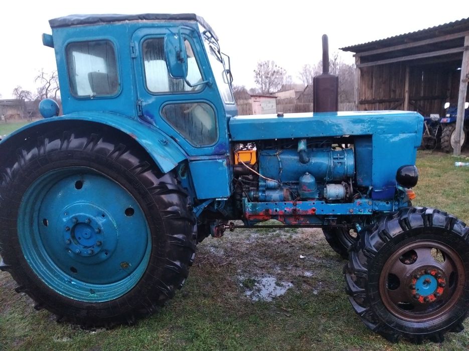 Продам трактор,причіп,косарку,діски