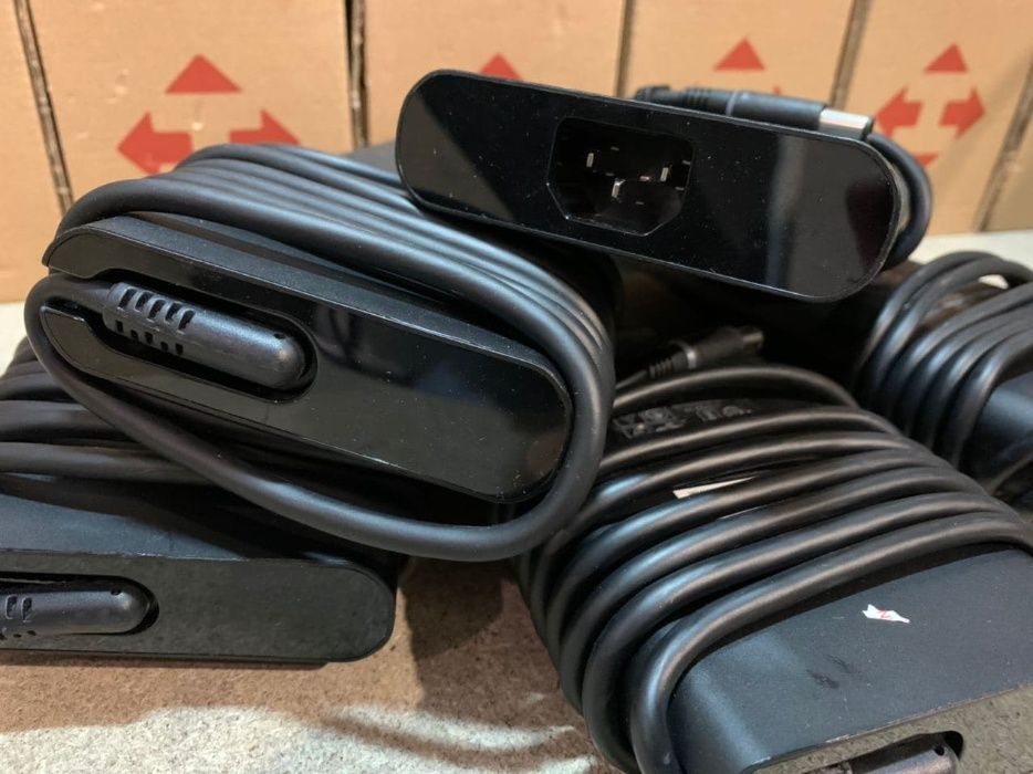 Оригнальний блок живлення DELL 240w 7.4 * 5.0 | 12.3a ( 180w 240w) |