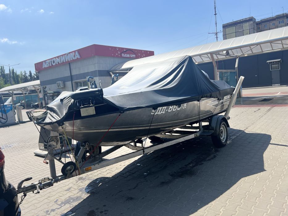 Silver Hawk 520 гарний стан