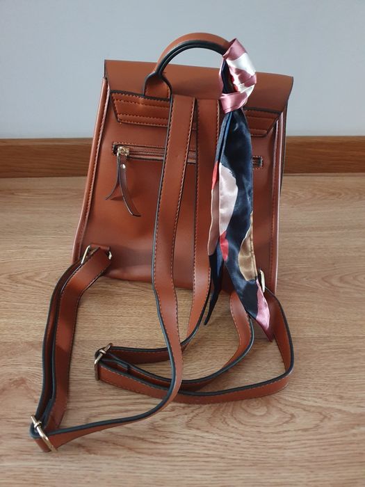 Mochila de pele Camel PACO MARTINEZ