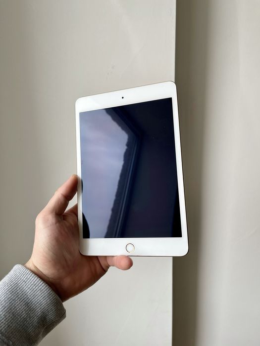 ipad mini 4 128 - купити планшети - Ціна на OLX.ua