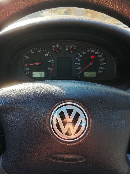 Vendo Passat acidentado
