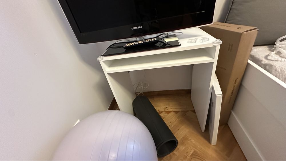 Samsung led tv 32 polegas (c/mesa)