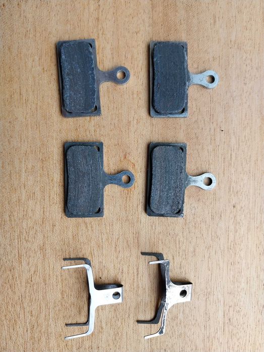 Pastilhas metálicas travões BTT Shimano