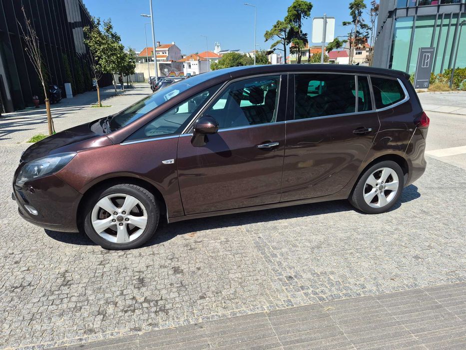 Opel Zafira Tourer 2.0 CDTI 7 Lugares