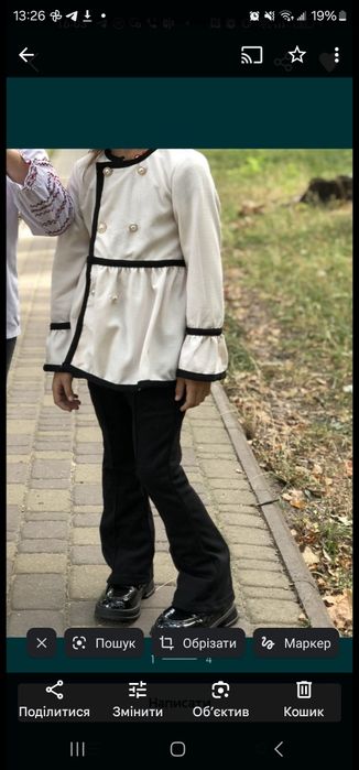 Костюм для дівчинки  чорно- білий нарядний