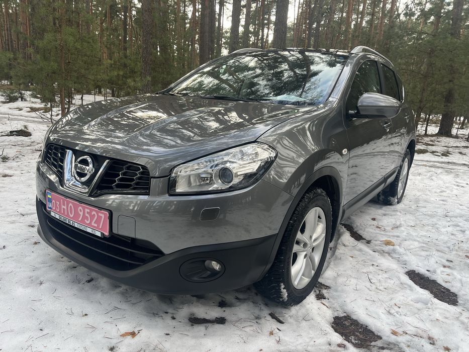 NISSAN Qashqai 2012