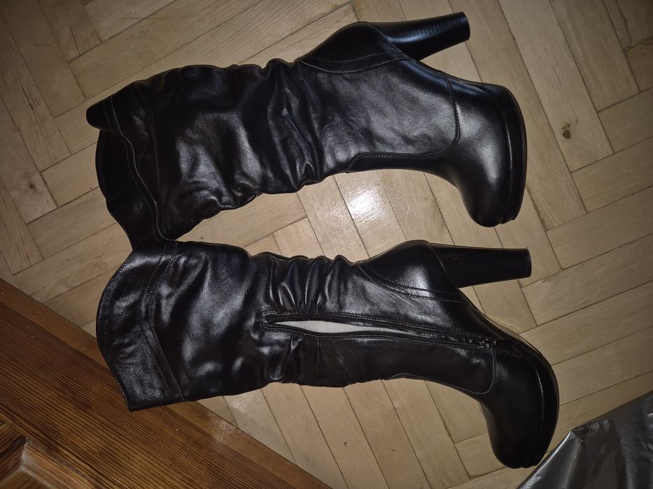 Шкіряні сапоги зимові нові Avis