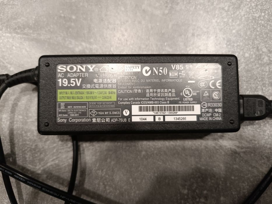Zasilacz Sony 19.5v TV Laptop