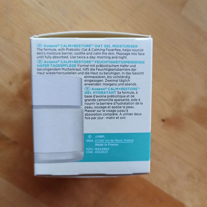 Krem do twarzy Aveeno Calm + Restore