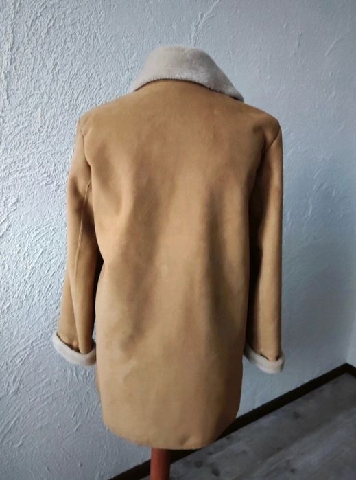 Ciepły kożuszek damski 38 M elegancki