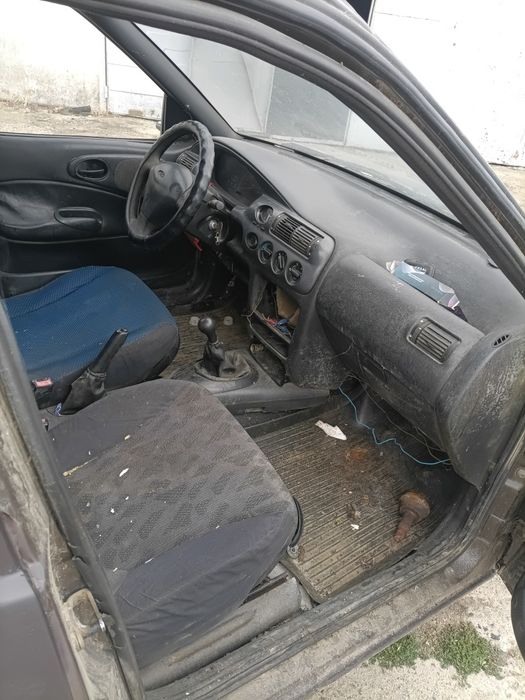 Разборка Ford Escort FA 1.4  1998 г.в.